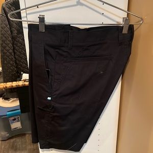 Oakley Chino